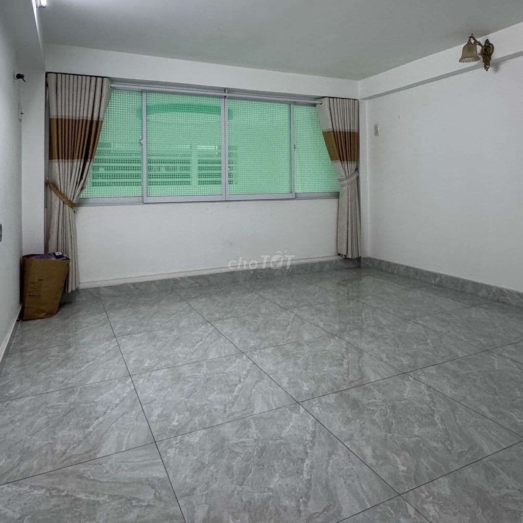 Đường 3/2 -Nhà 3 Tầng - 3,5 x 10 m - Nhỉnh 6 Ty. Thương Lượng - Ảnh 3