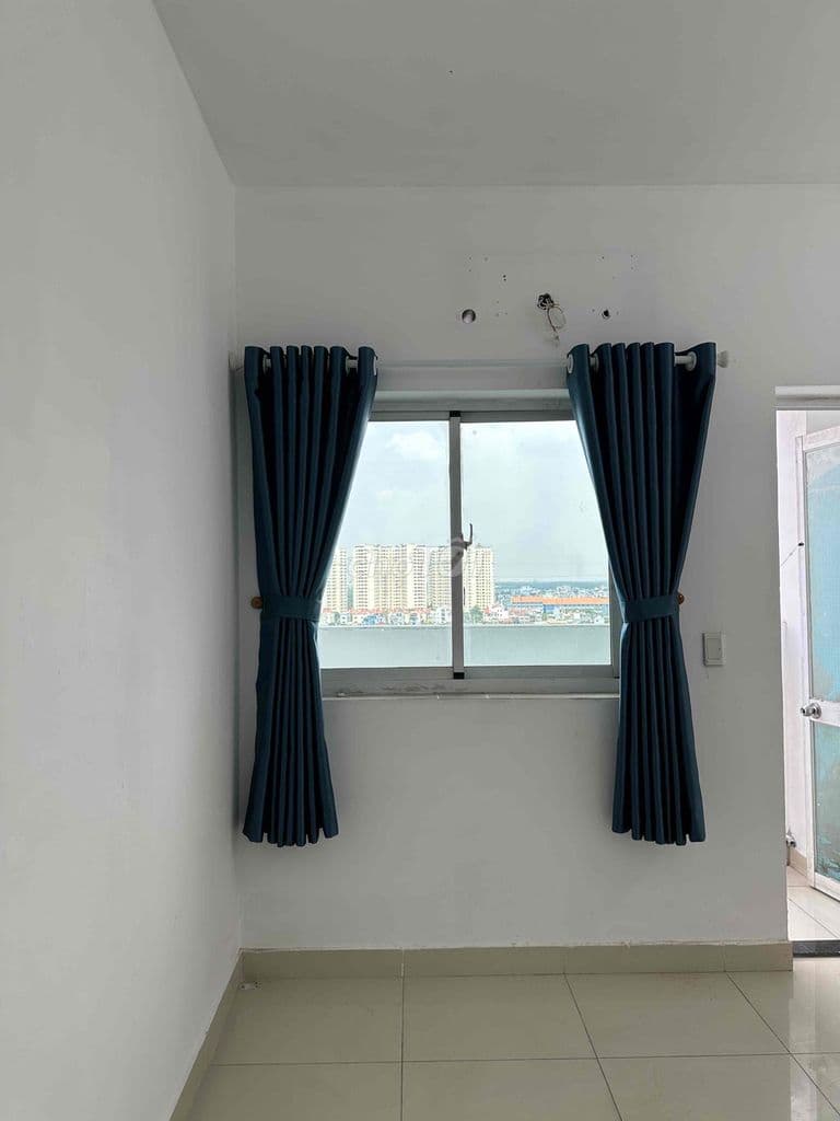 Bán căn hộ sổ hồng riêng 50m2 giá 2 tỷ 80 triệu - Ảnh 2