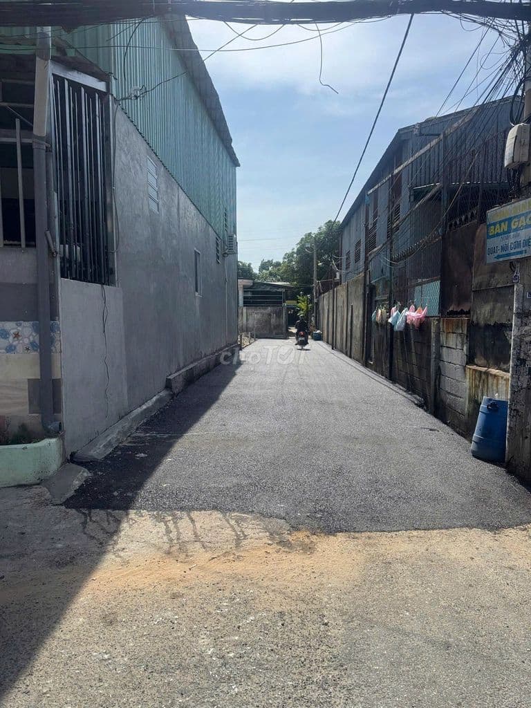 Cần bán mảnh đất sát quốc lộ 13 - Ảnh 3