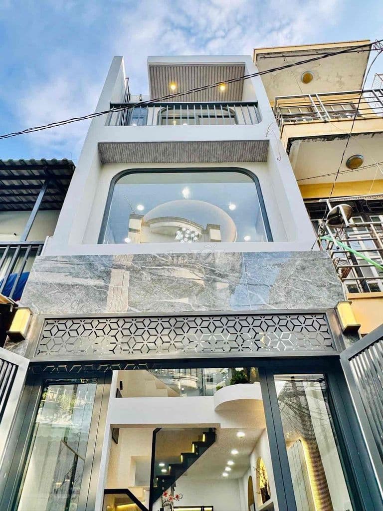 Hàng hiếm - HXH Oto nhỏ tới nhà thông Gò Vấp (ĐS2) Giáp Tân Bình , Sân - Ảnh 2