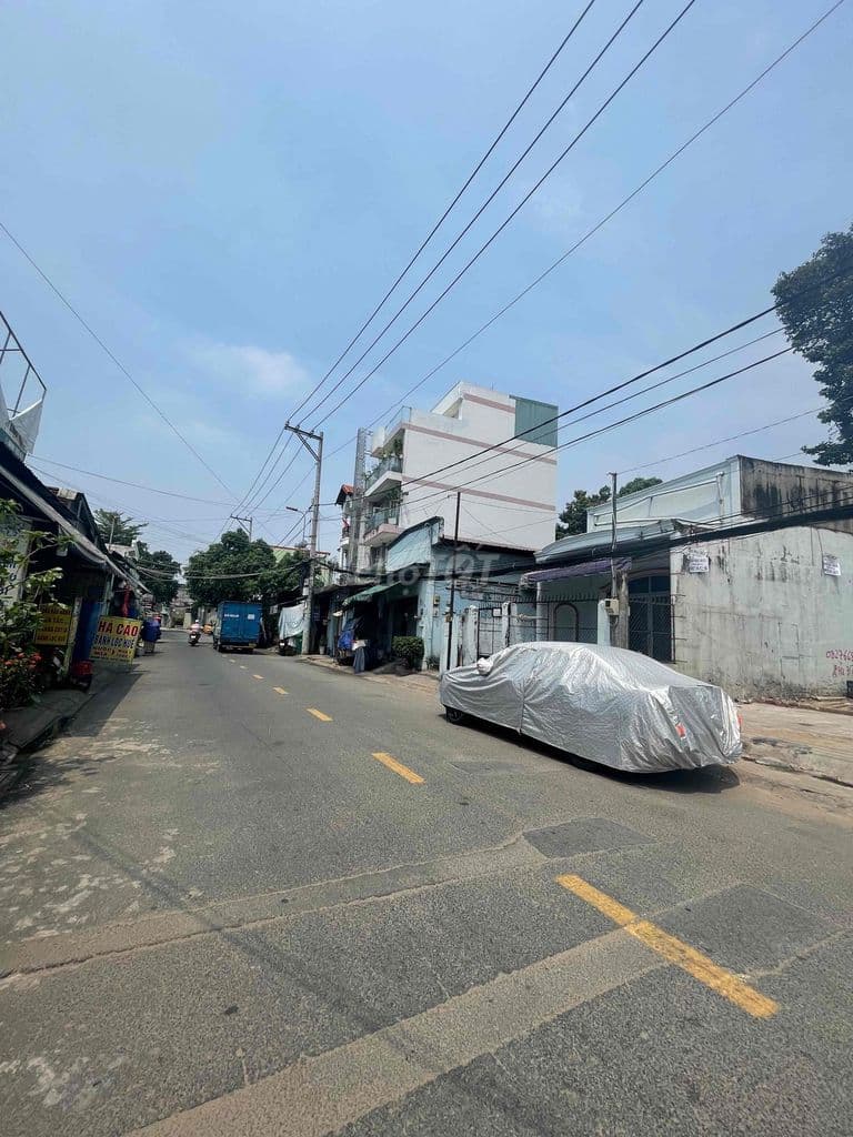 đất mặt tiền đường số 7 Hoàng Diệu 2 gần đh Ngân Hàng sổ hồng xây dựng - Ảnh 2