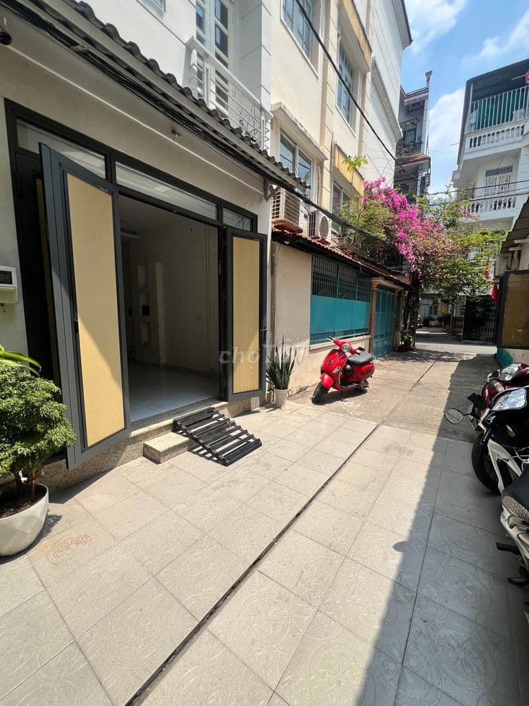 TÂN BÌNH – NHÀ – GẦN T3 – XE HƠI ĐẬU CỬA NGÀY ĐÊM - Ảnh 3
