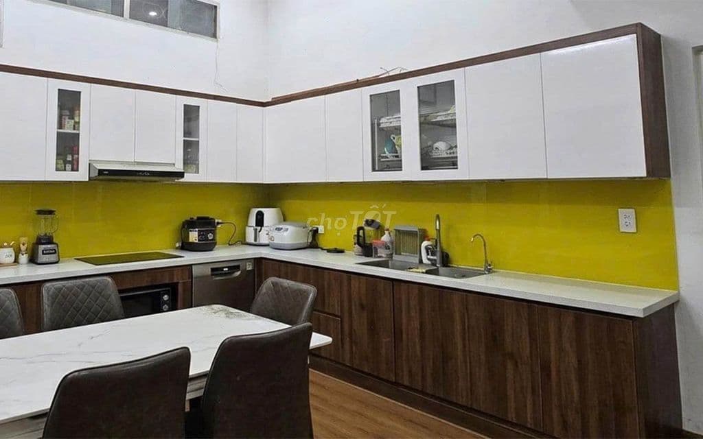 bán nhà 4pn Đê La Thành tiềm năng lớn - Ảnh 2
