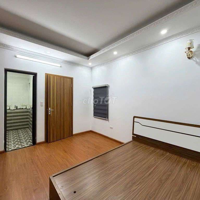 Nguyễn Đổng Chi - 31m2 - 5 tầng full nội thất - sát phố - chỉ 8 tỷ - Ảnh 3