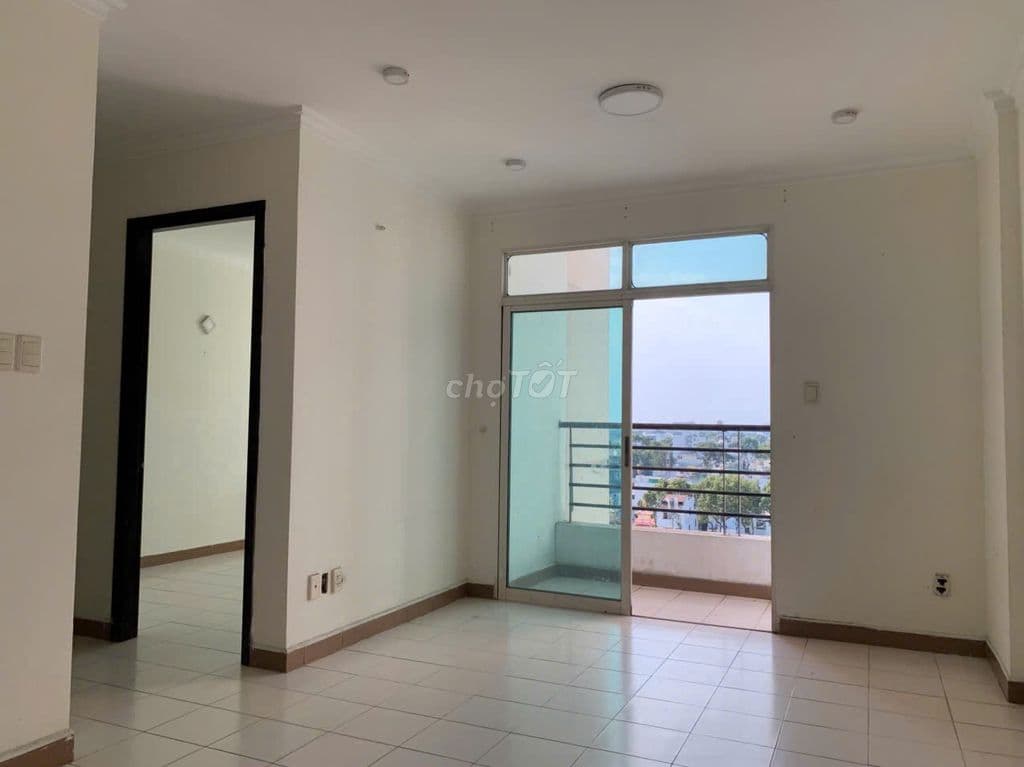 Bán Căn hộ Phúc Thịnh Quận 5, Dt : 70 m2, 2PN, Giá : 4 tỉ/căn,