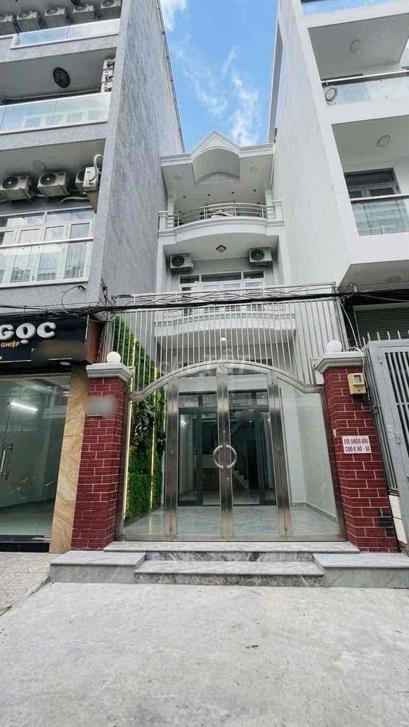 Bán nhà 107m2 đường Trường Chinh giá 10,9 tỷ