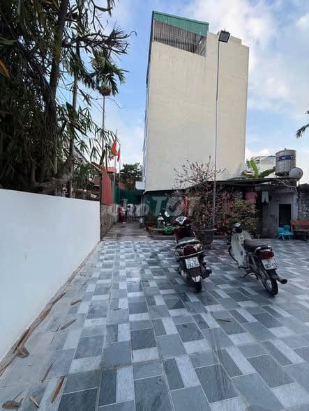 bán nhà Bát Khối Long Biên 35m2 5 tầng 3 ngủ