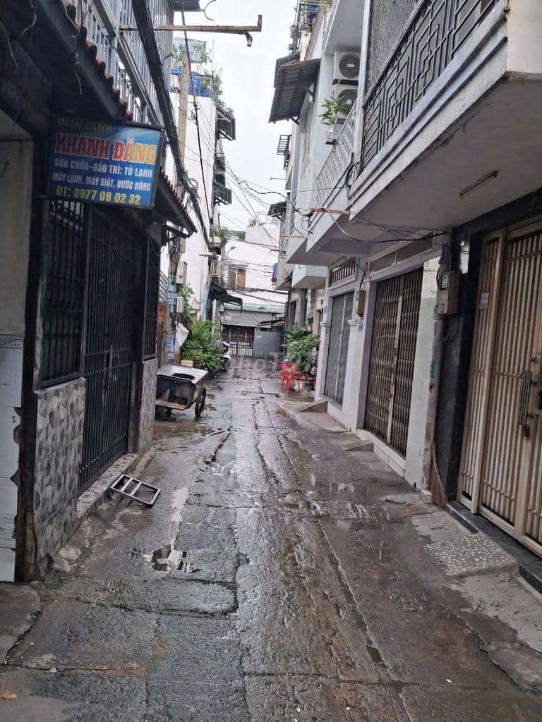 Đang cần bán gấp nhà hẻm 30 phường Tân Kiểng quận 7