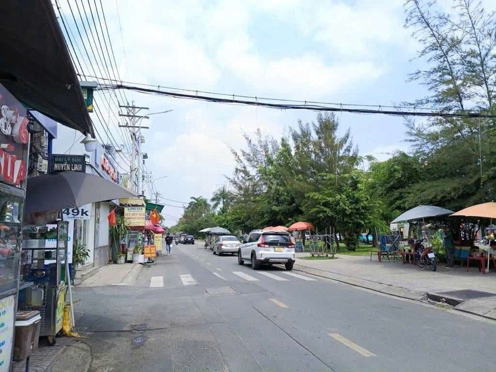 Bán đất/nhà: 4x20_giá 7,x tỷ-hẻm xe tải thông-Lưu Chí Hiếu-Tây Thạnh