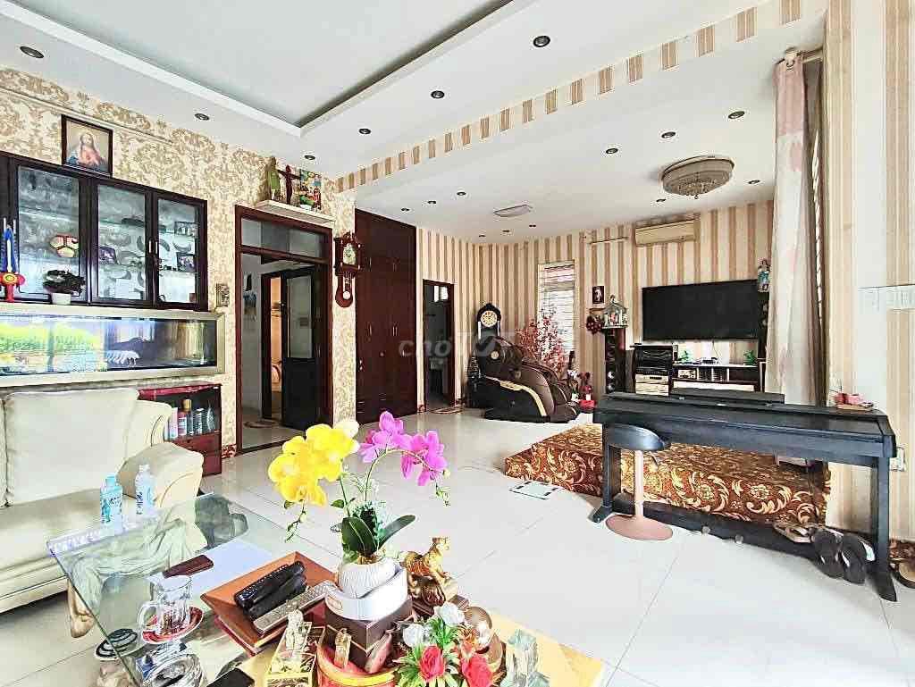 Biệt thự 4 Tầng khu cư Him Lam 6A bình hưng Bình Chánh