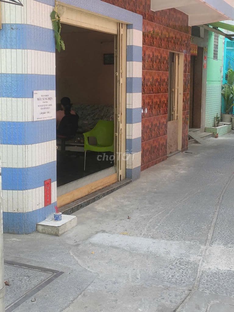 Quận 11 - Chính chủ cần bán nhà hẻm 71 Bình Thới