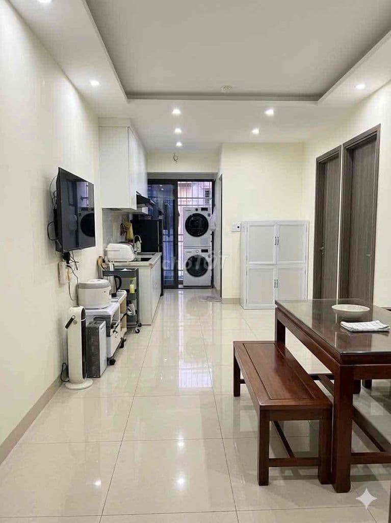 Bán CCMN Võng Thị Tây Hồ- Tầng Trung Thoáng Đẹp- 50m 2n1wc, Ô Tô đôc