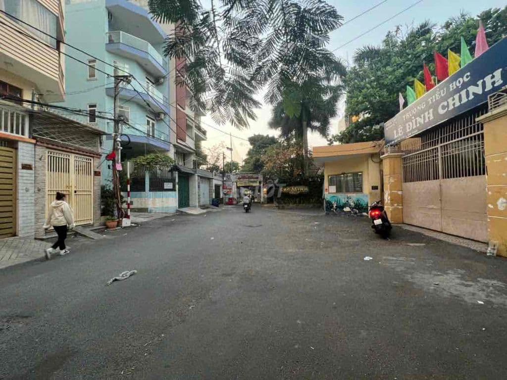 Bán nhà đường nhựa rộng 12m, 193/ Điện Biên Phủ, P15, Q.Bình Thạ - Ảnh 3