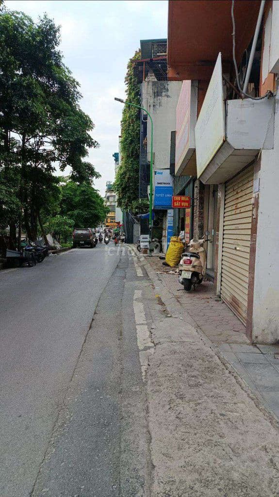 Nhà 2 mặt phố tại đường Bờ Sông Sét - Trương Định