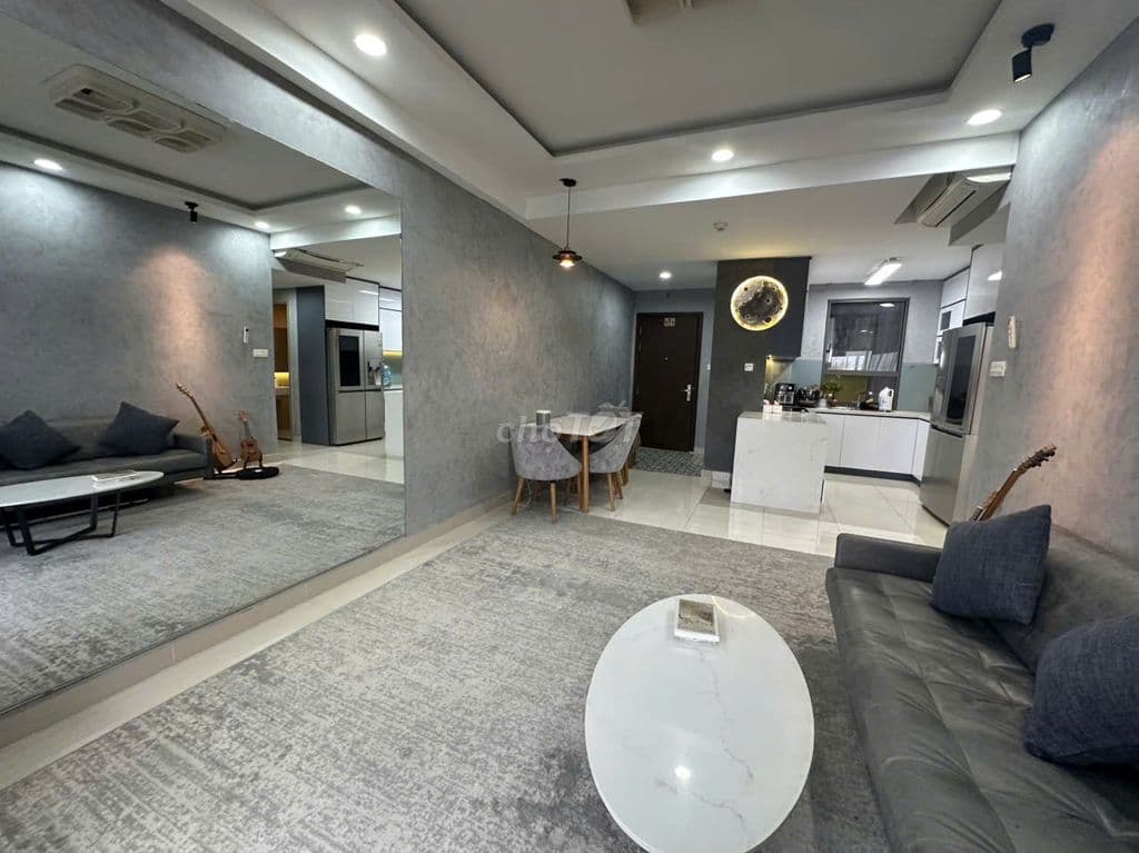 Thiện chí bán căn 3PN 96m2 The Sun Avenue
