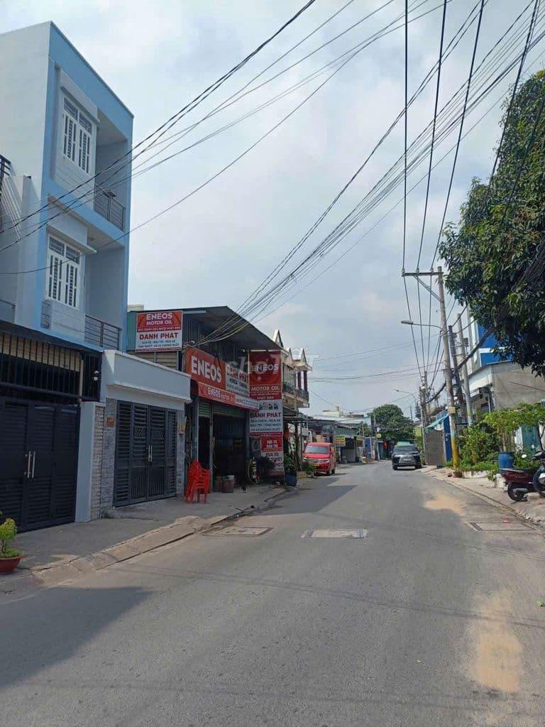 💥💥💥 Nhà MT KD 3 Tầng 70 m2, gần Vincom Lê Văn Việt, TNP B, Q.9 cũ