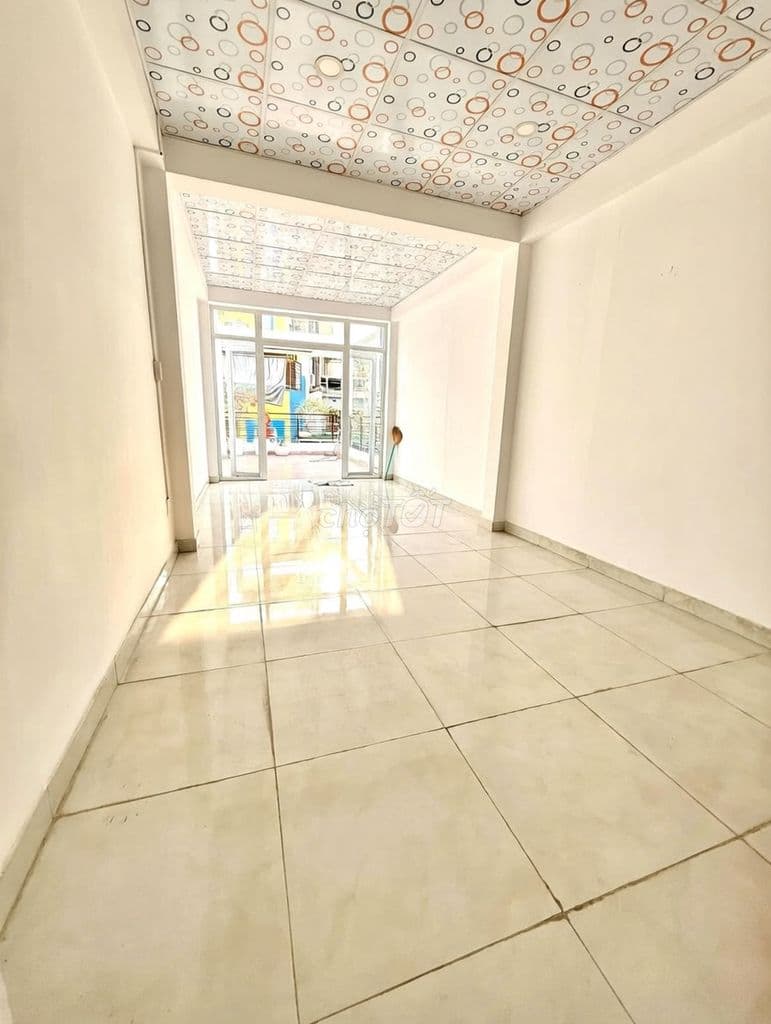 GIẢM MẠNH 1 TỶ - BÁN NHÀ LẦU HXH NAM KỲ KHỞI NGHĨA TRUNG TÂM Q.3 - Ảnh 3