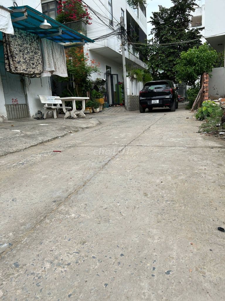 BÁN LÔ ĐẤT ĐƯỜNG SỐ 5 GIÁ 5.5 TỶ
