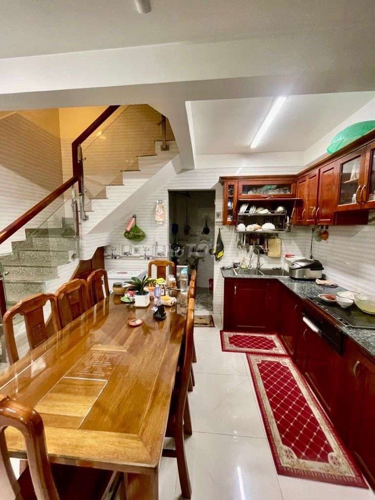 6 TỶ, x TÂN PHÚ, 70M2 , 4 TẦNG, HXH, NGAY GÒ DẦU, NỞ HẬU. - Ảnh 3