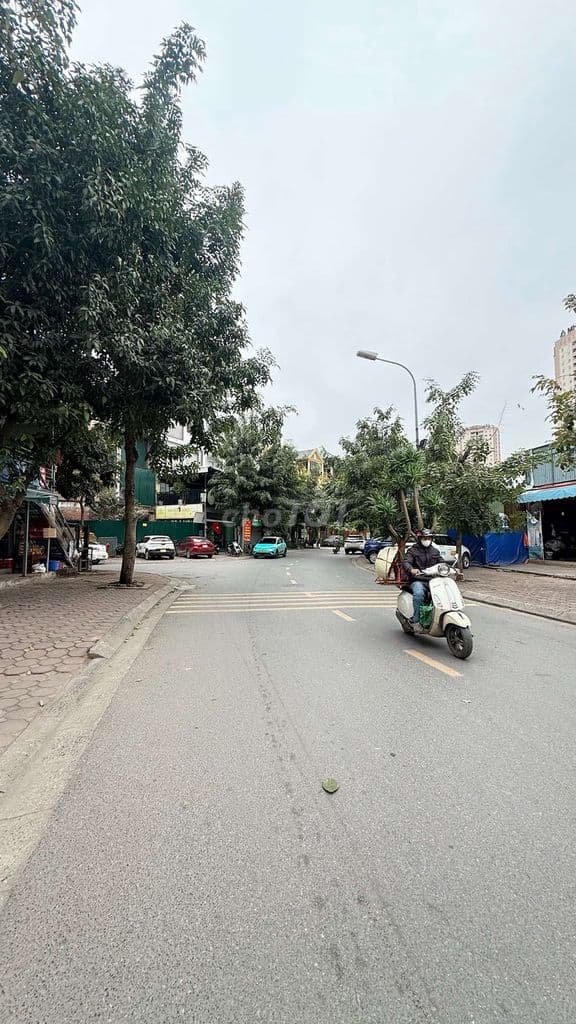 Chính chủ bán gấp NHÀ BT LIỀN KỀ KHU QUÂN ĐỘI, giá rẻ như mua đất - Ảnh 3