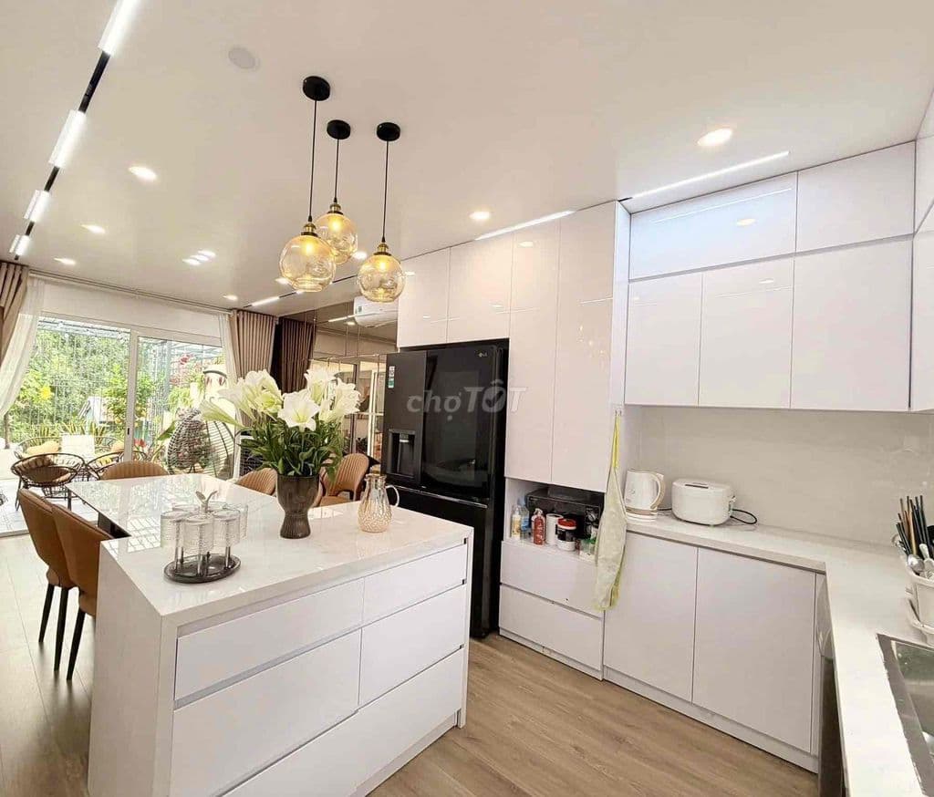 VÕ THỊ SÁU - Ô TÔ ĐỖ CỔNG - LÔ GÓC 2 MẶT THOÁNG - GẦN CHỢ, TRƯỜNG, BV, - Ảnh 2