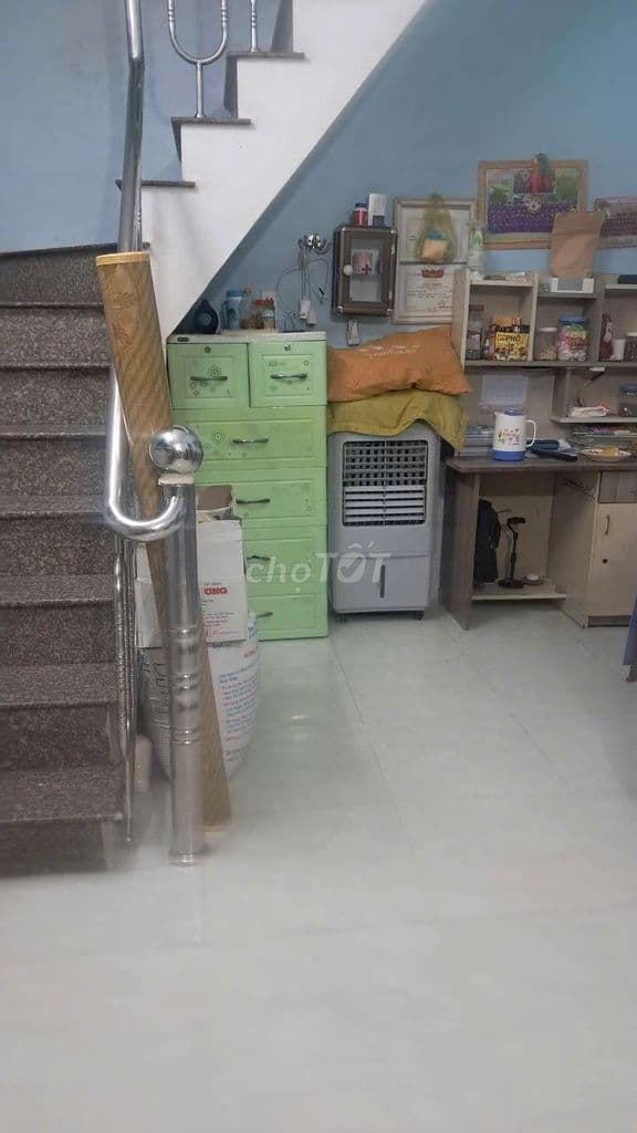 Nhà 2 tầng nguyễn ảnh thủ q12 giá 2 tỉ - Ảnh 2