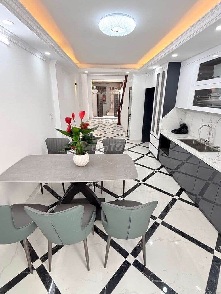 Bán nhà 2 mặt ngõ diện rộng 58m2 5 tầng mới cứng - có sân để xe thoáng - Ảnh 2
