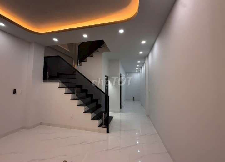 Chính chủ gửi bán gấp căn nhà Lũy Bán Bích Tân Phú hẻm xe hơi giá 6.45 - Ảnh 3