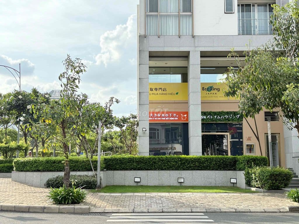 BÁN CĂN GÓC SHOPHOUSE MIDTOWN PHÚ MỸ HƯNG GIÁ ĐẦU TƯ CÓ SỔ HỒNG