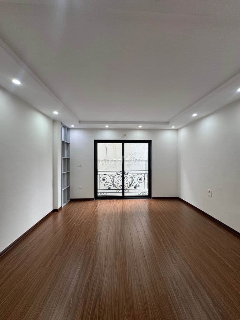 bán nhà mới 30m Thanh Trì - nhỉnh 7 Tỷ - Ảnh 2