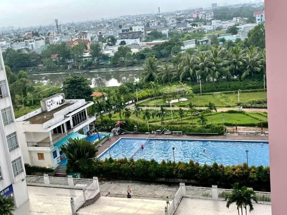 BÁN GẤP BLOC D chung cư 4S Linh Đông 69m2, 2 phòng ngủ,2wc.View hồ bơi - Ảnh 2