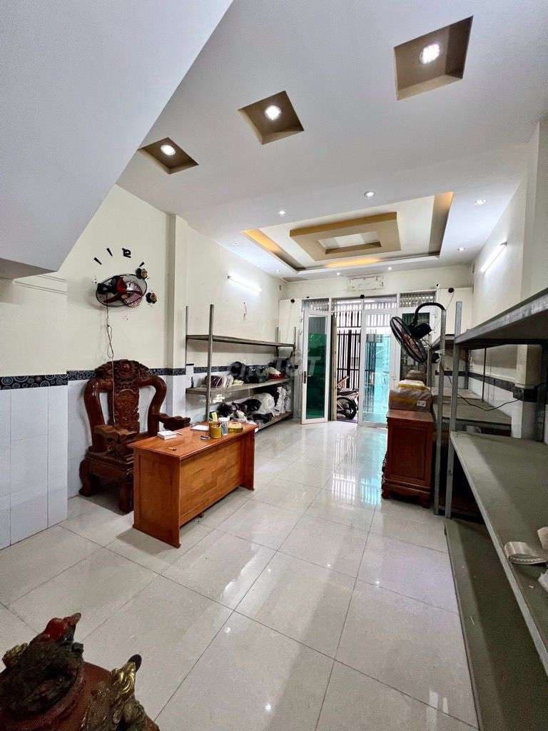 BÁN NHÀ HƯƠNG LỘ 2 - 64M2 - 2 TẦNG - HẺM XE HƠI - GIÁ CHỈ 6,6 TỶ - Ảnh 2