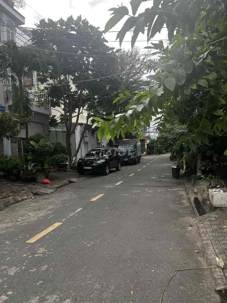 Bán nhà khu tên Lửa, 4x20m , 3.5tấm giá tốt 10.7tỷ thương lượng