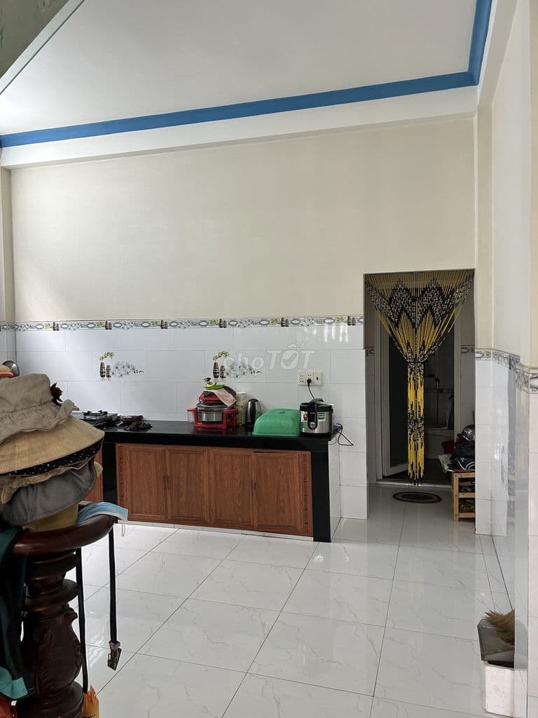 Nhà gần trường bệnh viện công an