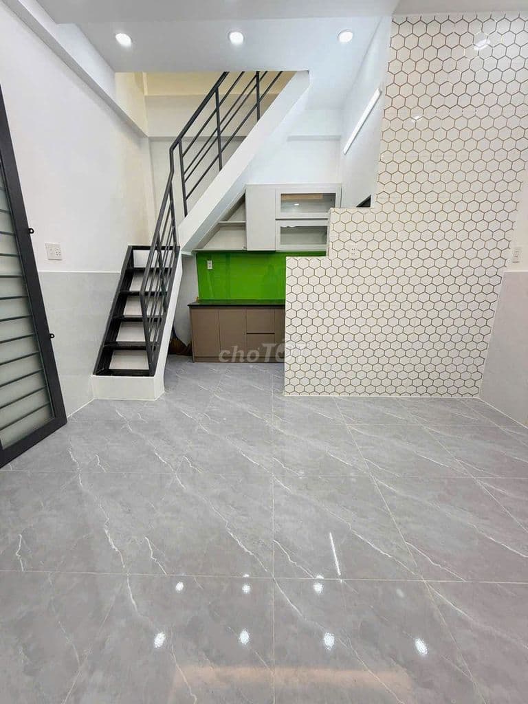 NHÀ MỚI XINH Ở LIỀN NGAY PHAN ANH - NGANG GẦN 5M- 2 TẦNG BTCT