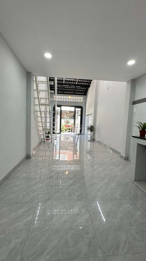 NHỈNH 3T CÓ NGAY NHÀ 3PN - HẺM 4M - NGUYỄN ÁNH THỦ, BÀ ĐIỂM, HÓC MÔN