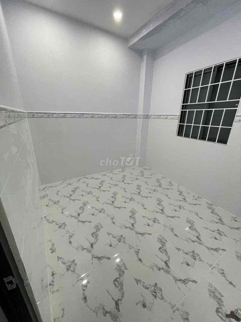 Nhà mới ngay Lưu Hữu Phước - Ảnh 3