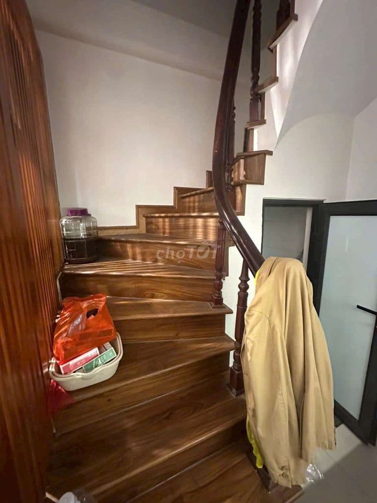 Nhà cần bán - Ảnh 2