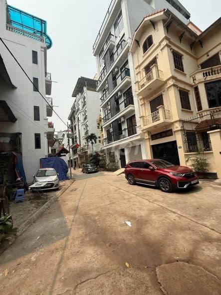 Nhà Hồ Tây Trích Sài view hồ, ô tô ngủ trong nhà