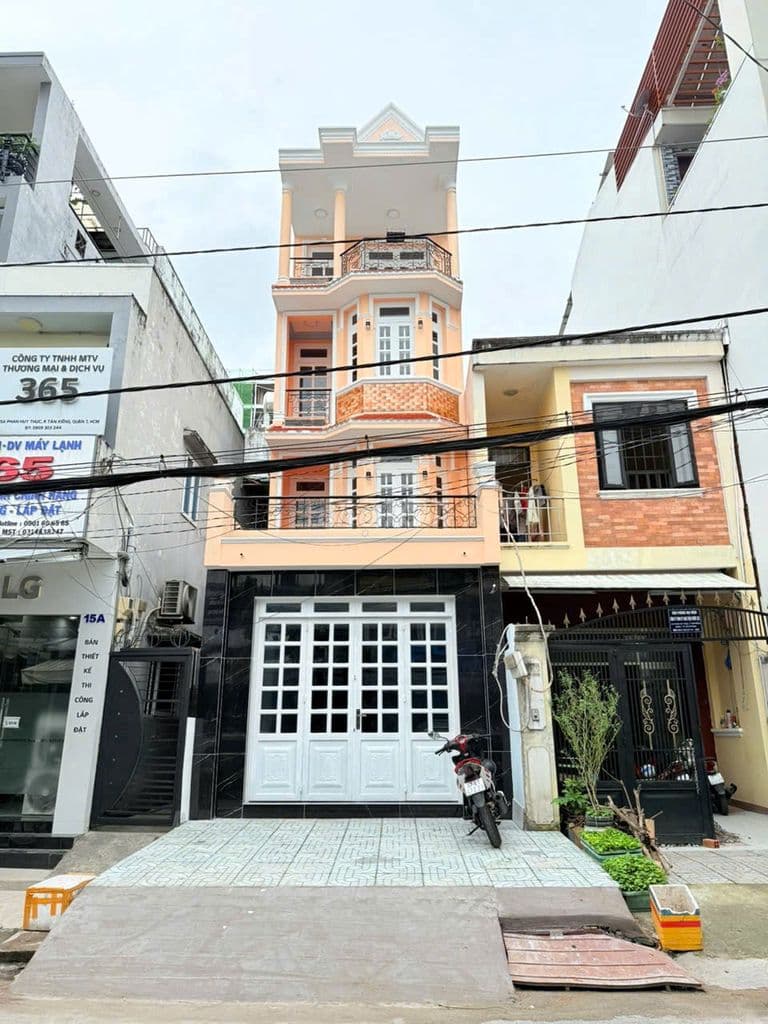 Giá Tốt Nhât đường Phan Huy Thực, DT 4.1x20 nở hậu, 4 Tầng, 15.8 Tỷ