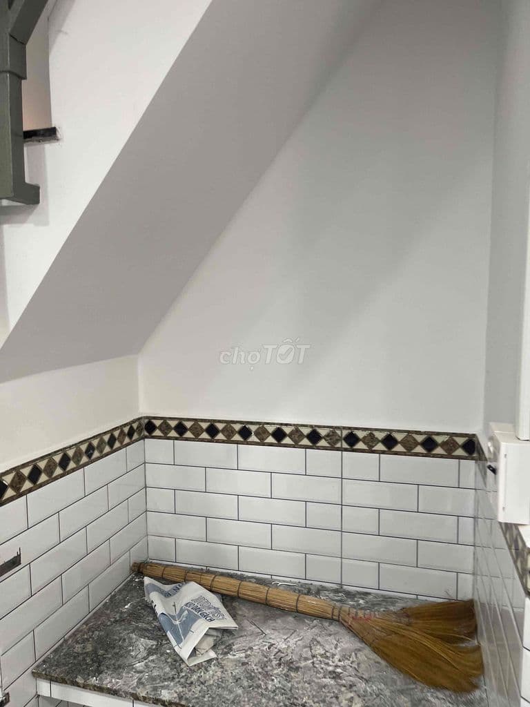 nhà đẹp cần bán đường tôn Đản F8Q4 - Ảnh 2