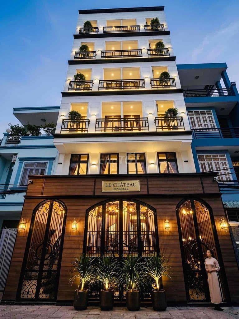 Bán Gấp CHDV Phùng Văn Cung, Q.PN. DT 5.8x23m, Hầm 6 Lầu, HĐT 140tr/th