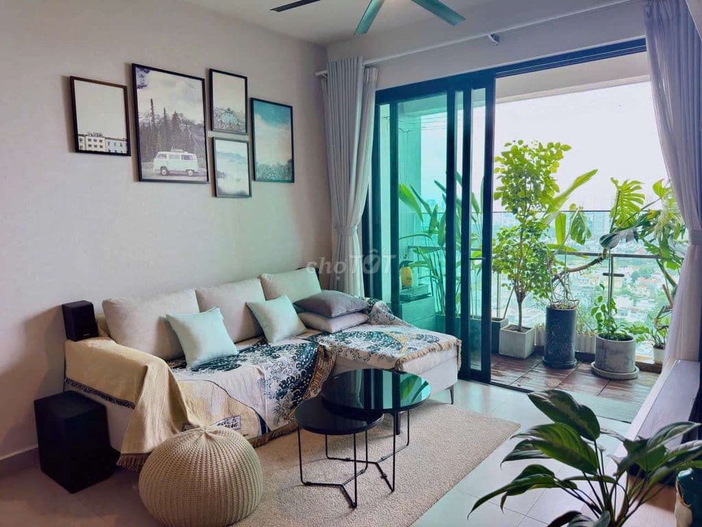 Cho thuê căn hộ 84m2 2PN Feliz en Vista Q2