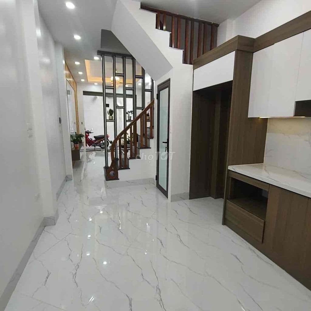Hơn 5 tỷ có nhà mới đẹp Đông Mỹ, T/Trì-Oto 10m-Sổ đẹp 40m*4T;4N - Ảnh 3