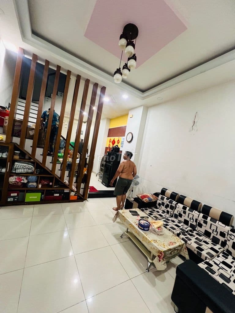 NHÀ 3 TẦNG -ĐI BỘ QUA AEON TÂN PHÚ - TÂN PHÚ -63M2 -4 PN - - 5.X T