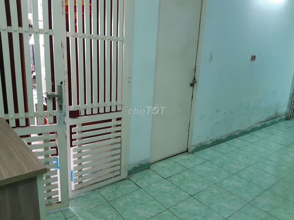 BÁN CĂN HỘ 6.04 Lầu 6 Lô A 590CMT8 P11 Q3 cũ TP.HCM