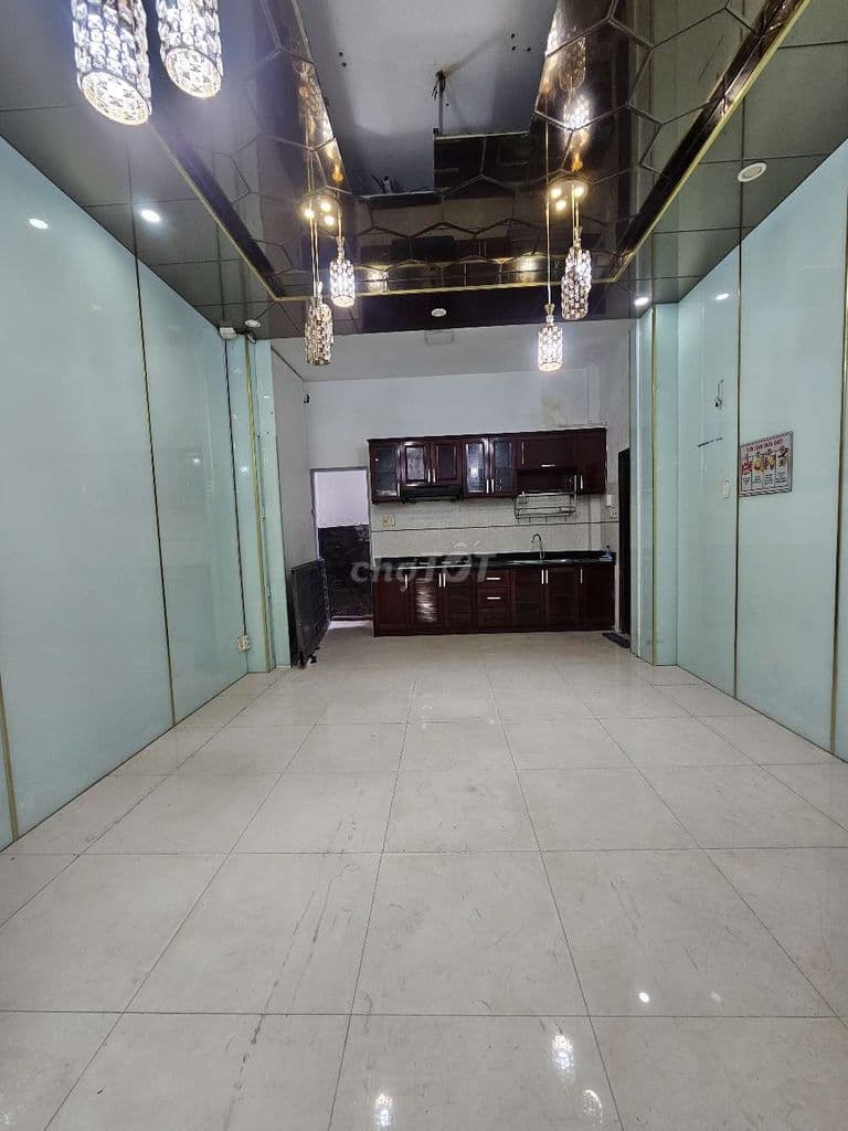 Bán nhà đường Hoàng Hoa Thám 71m2(5,2×14) giá 7,9 tỷ - Ảnh 2