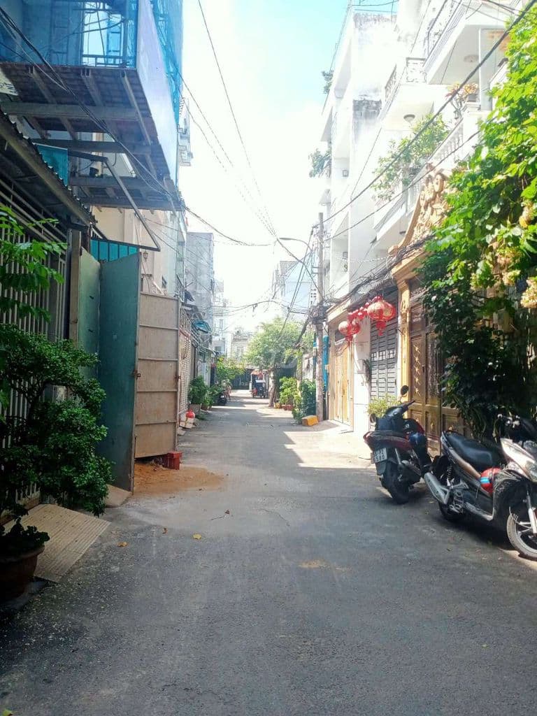 Hẻm xe hơi Thống Nhất, 2 tầng, 108m2, tiện xây mới, giá 6 tỷ 1 - Ảnh 2