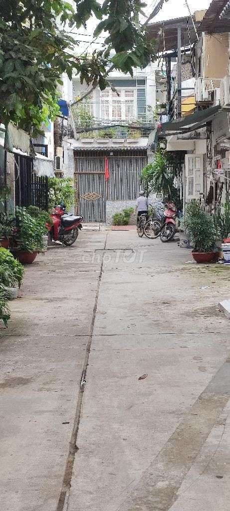 Nhà Liên Khu 4-5, 42m², 3 Tầng, 4 Pn, Hẻm xe hơi, giá chỉ hơn 3 tỷ - Ảnh 2