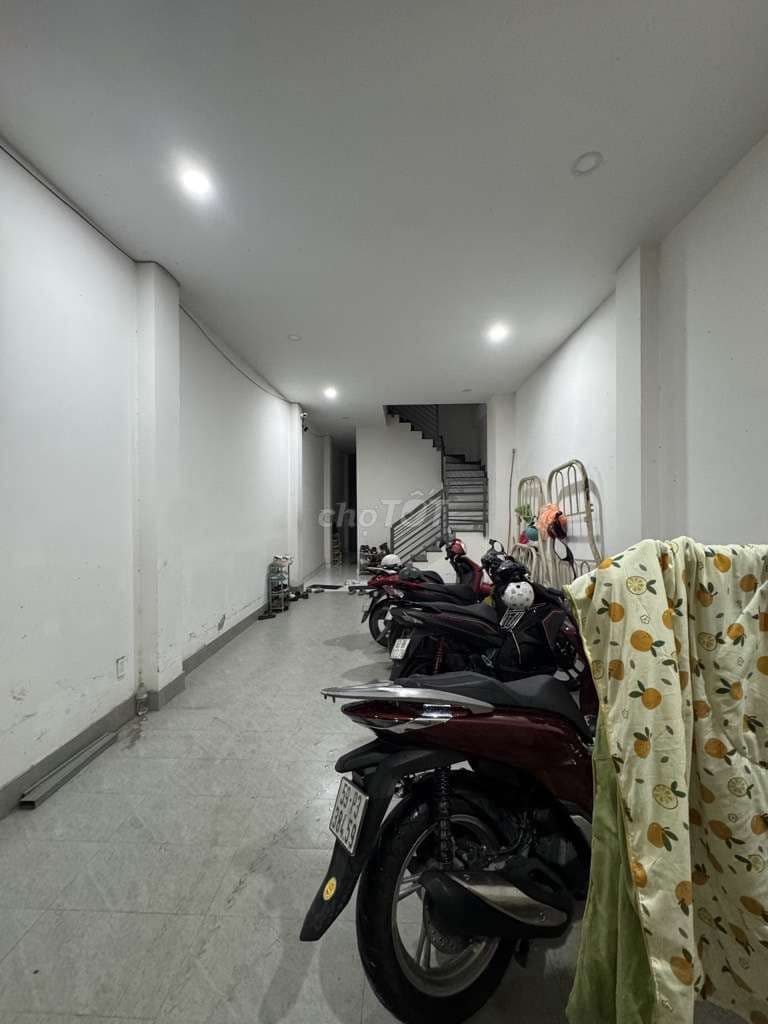 NHÀ 3 TẦNG ĐƯỜNG SỐ ĐỖ XUÂN HỢP TĂNG NHƠN PHÚ Q9- 96,2M2 chỉ 6,98 TỶ - Ảnh 2